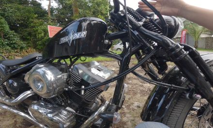Thunder 250 Hardtail & Softail – Rasa Bobber V-Twin Dalam Acara Lambretta Chillax